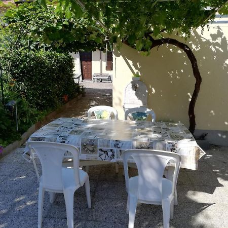 Apartamento Ginger'S House Malpensa Cardano Al Campo Exterior foto