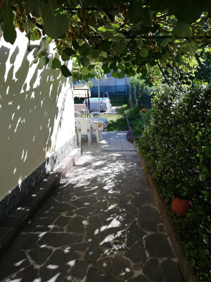 Apartamento Ginger'S House Malpensa Cardano Al Campo Exterior foto